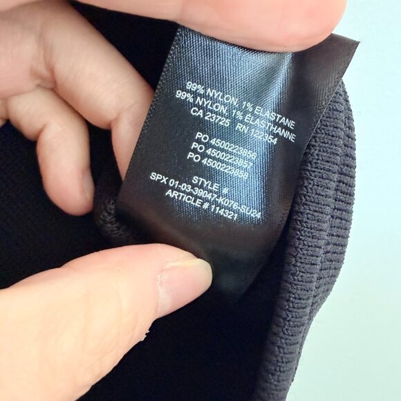 Aritzia - Babaton Sculpt Knit - Stretch knit Corset - Picture 4 of 4